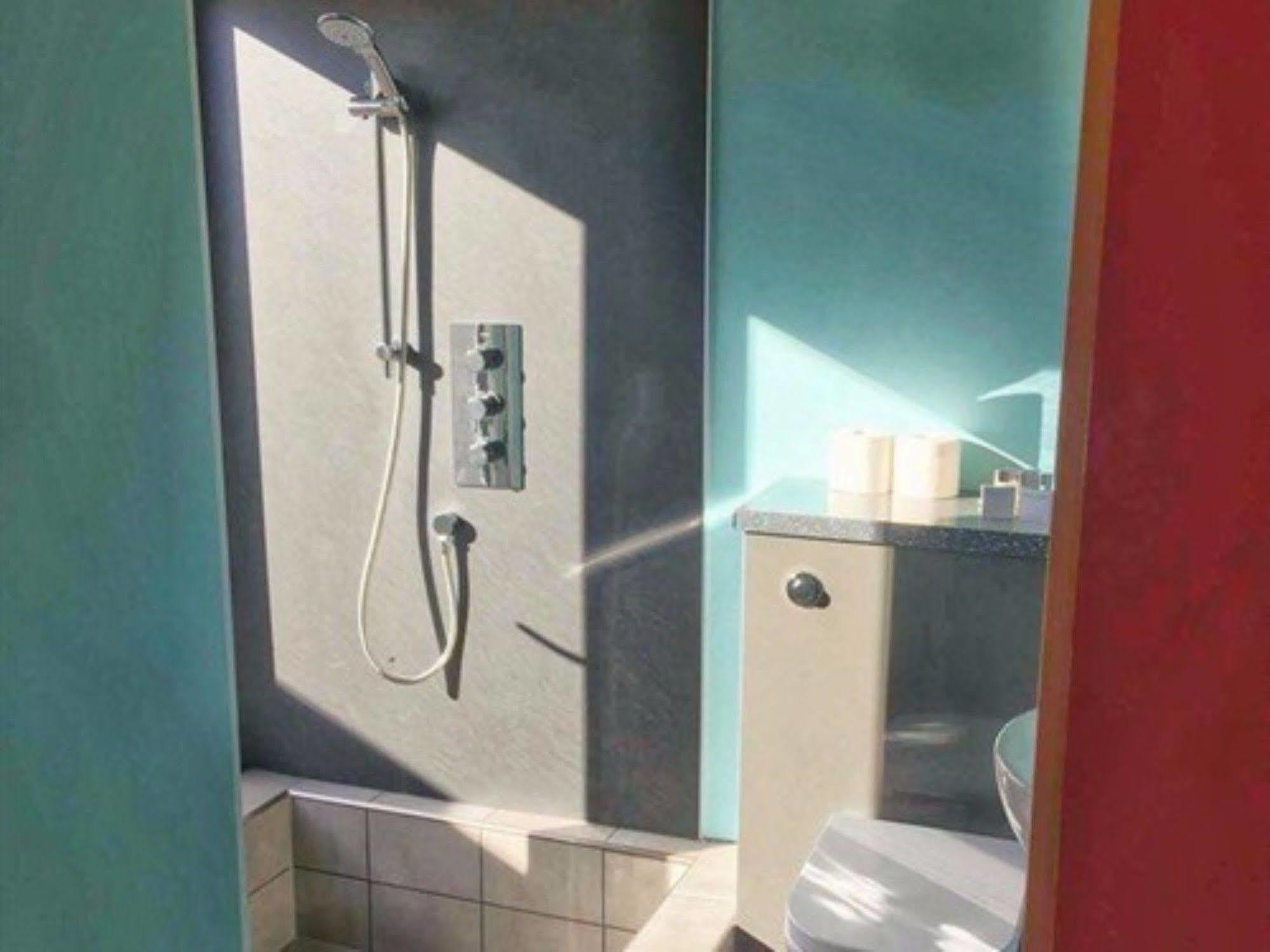 Farne Island Rooms Сихаузес Екстериор снимка