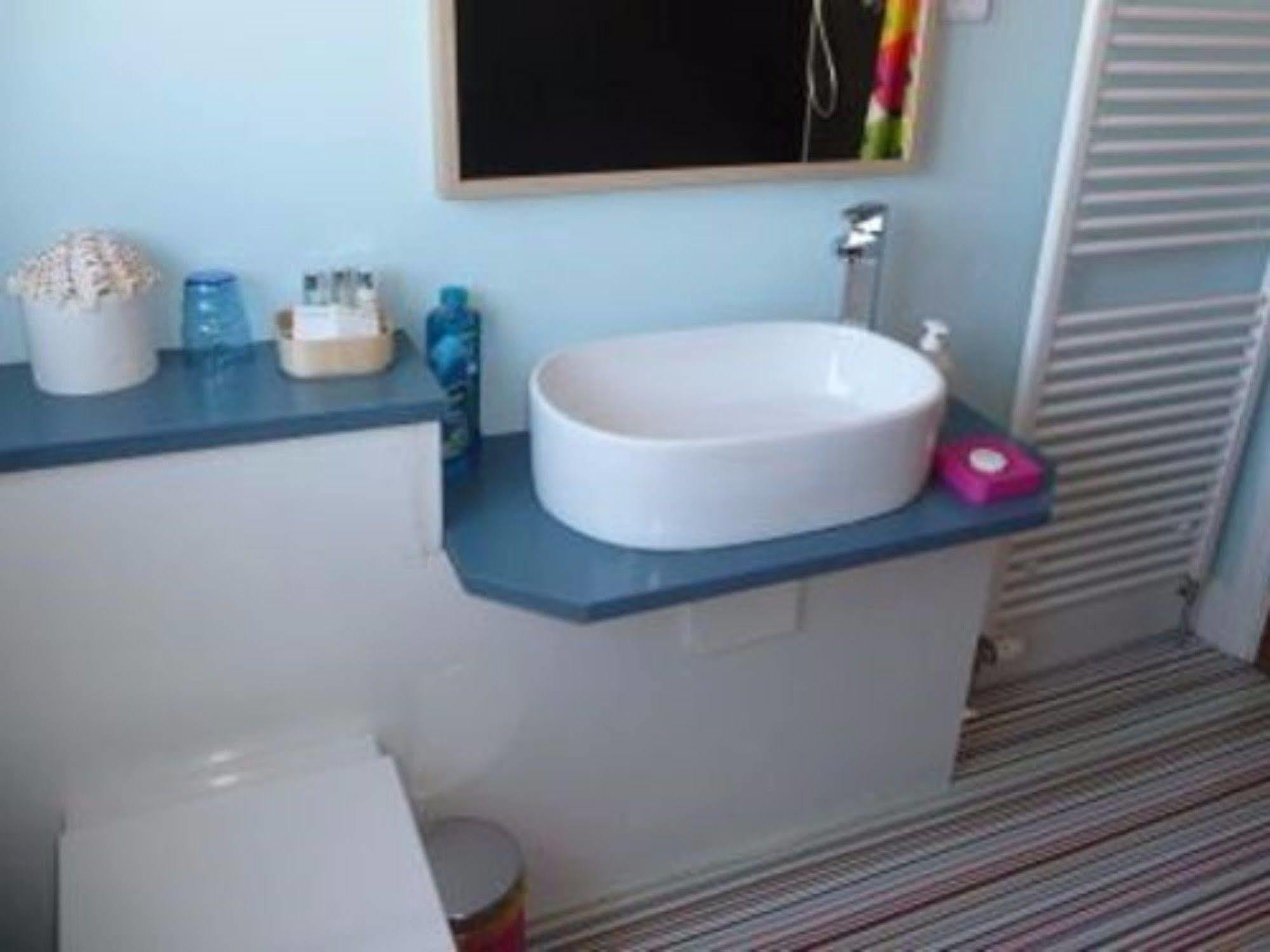 Farne Island Rooms Сихаузес Екстериор снимка